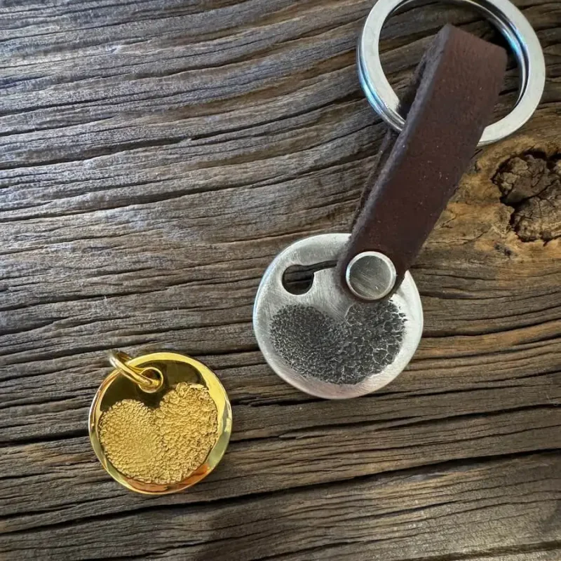 Polierte Coin-Hundemarke mit Spiegelglanz